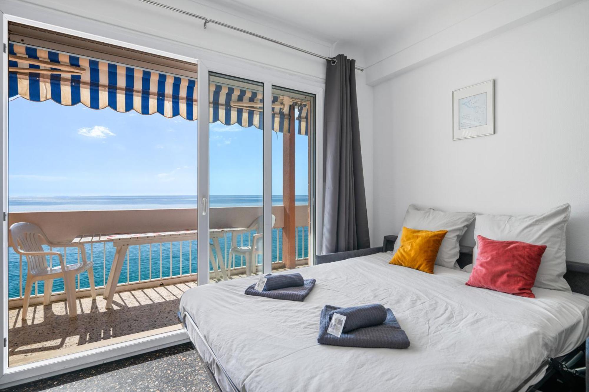 Le Panorama -Vue Exceptionnelle - Dernier Etage - Front De Mer Menton Extérieur photo